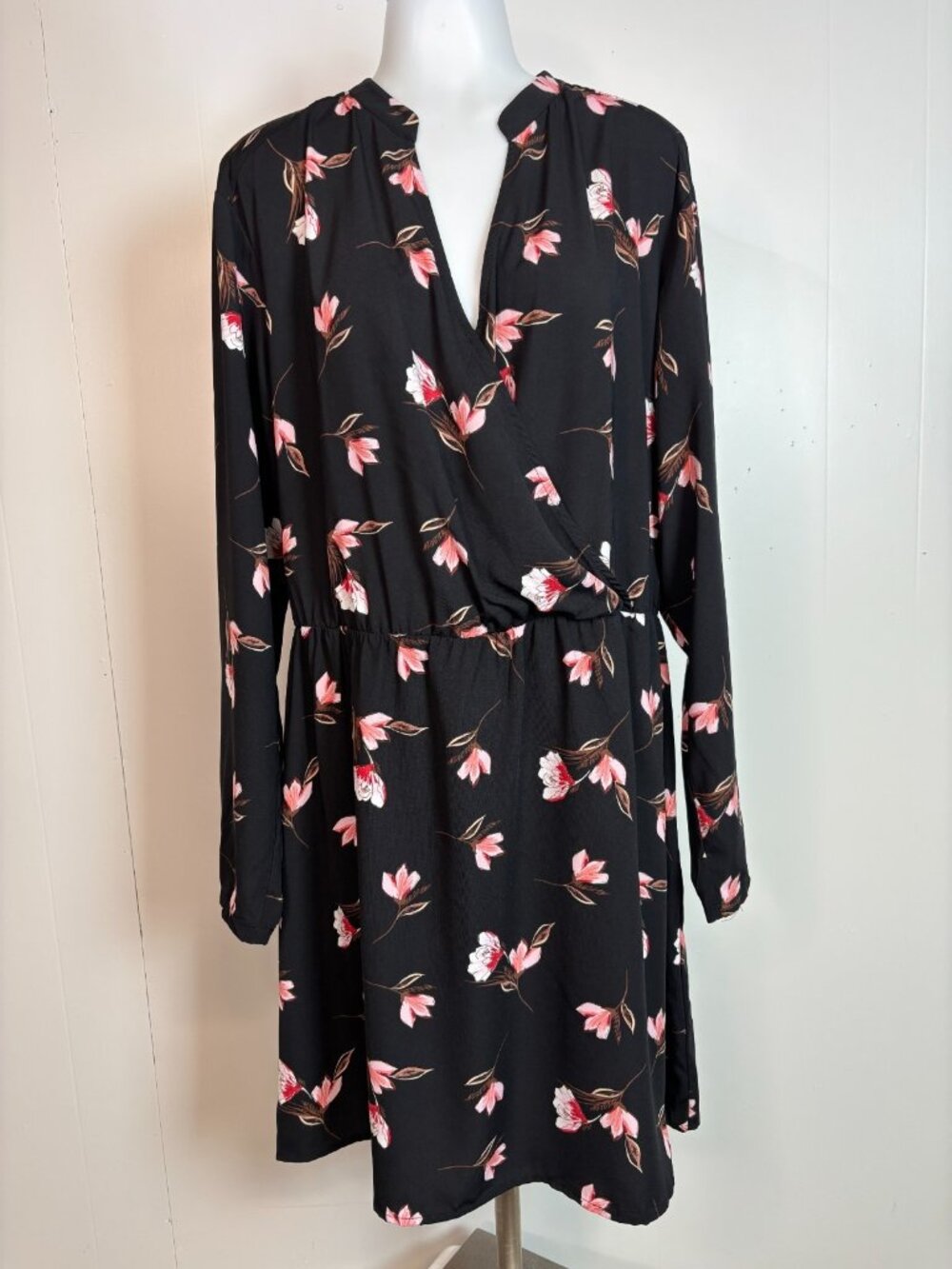 All in Favor Dress XXL Black Pink Floral Surplice Elastic Waist Faux-Wrap